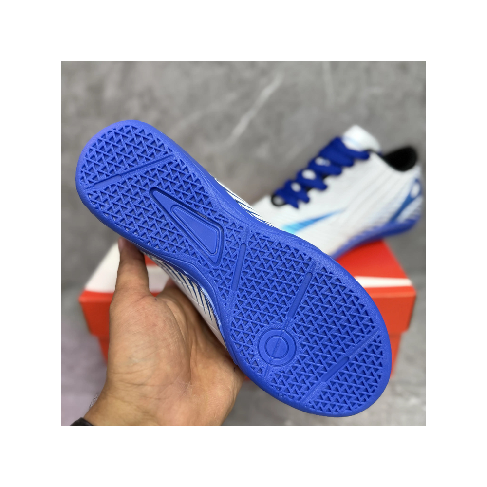 Chuteira Nike Futsal Blaqueada
