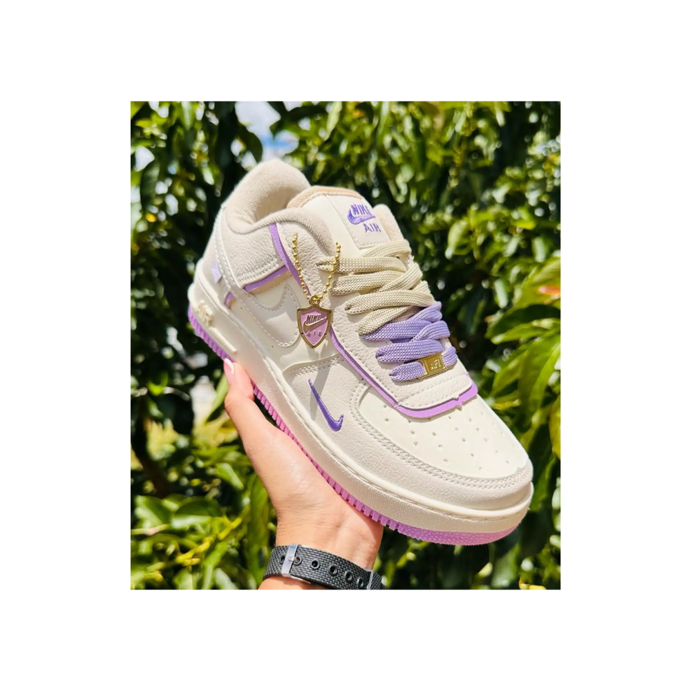 Nike Air Force 1 Linha Luxo - Feminino