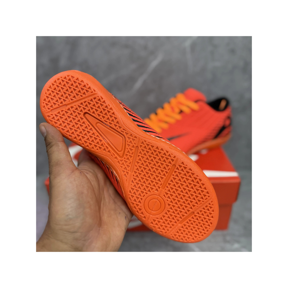 Chuteira Nike Futsal Blaqueada