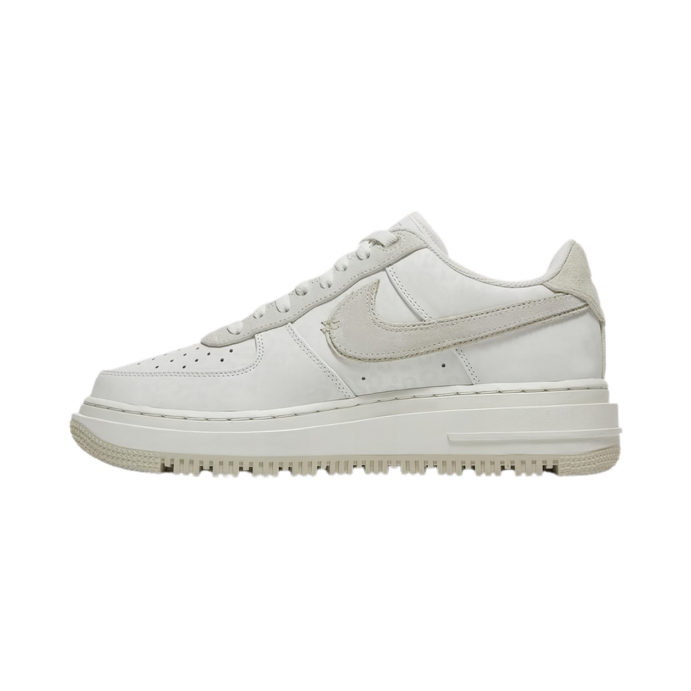 Nike Air Force 1 Luxe 'Triple White'