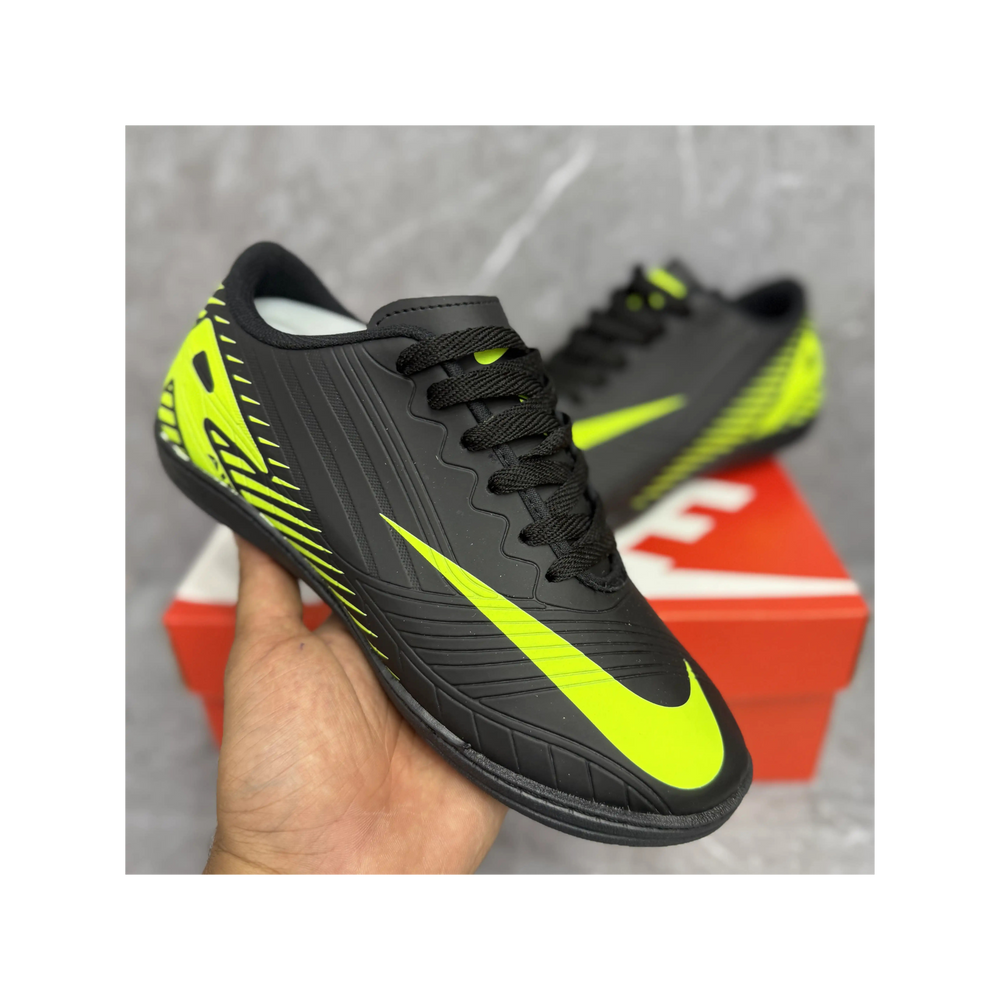 Chuteira Nike Futsal Blaqueada