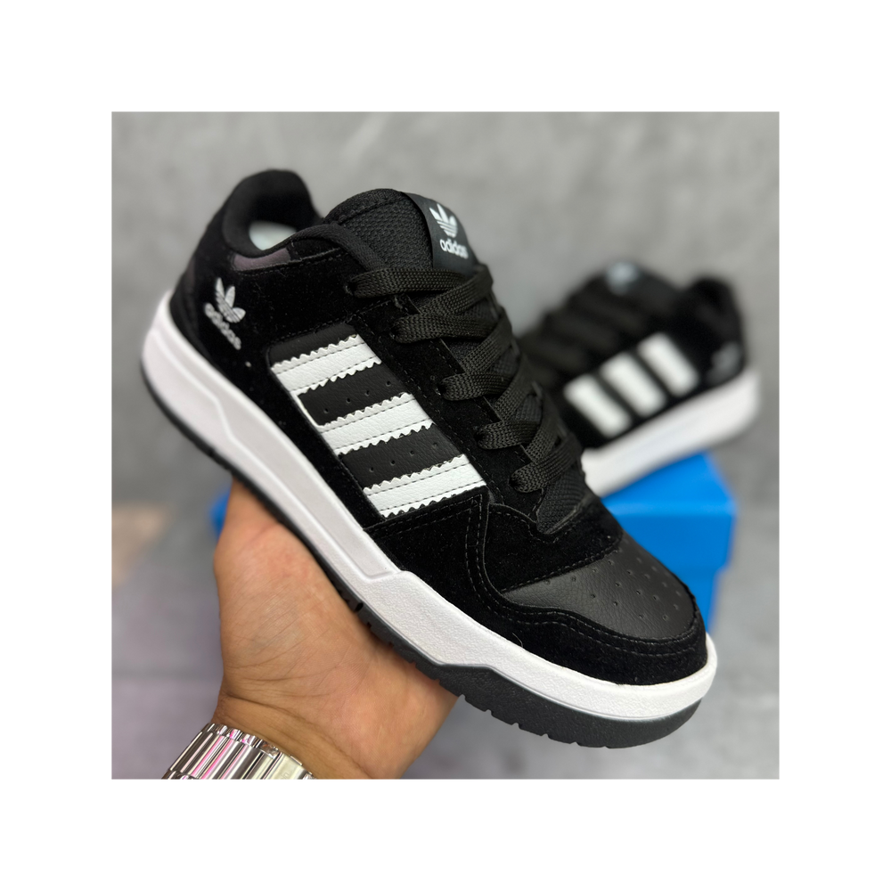 Adidas Forum